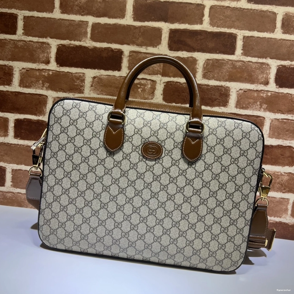 Hyperpeter WITH GUCCI CASE G BUSINESS INTERLOCKING 0712